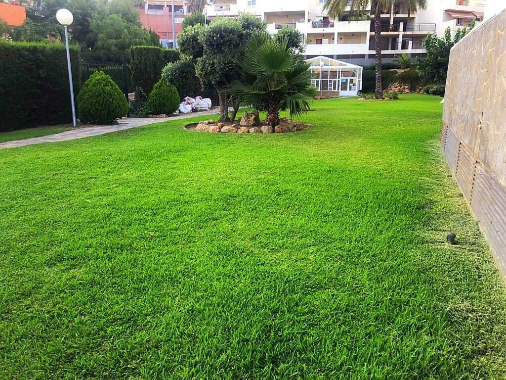Seaview Apartment With Great Amenities & Facilities 베날마데나코스타 외부 사진